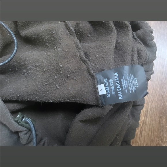 BALENCIAGA  Logo-embroidered cotton-jersey hoody - Picture 4 of 8